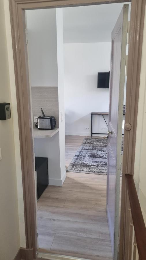 Appartement Luxueux Dans Maison Bourgeoise Parisienne Λεβαλουά Περέ Εξωτερικό φωτογραφία