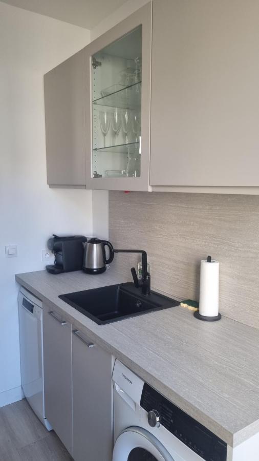 Appartement Luxueux Dans Maison Bourgeoise Parisienne Λεβαλουά Περέ Εξωτερικό φωτογραφία