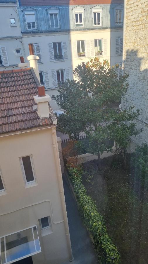 Appartement Luxueux Dans Maison Bourgeoise Parisienne Λεβαλουά Περέ Εξωτερικό φωτογραφία